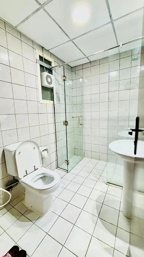 民宿 Cozy Shared Retreat One-Bedroom Gem 沙迦